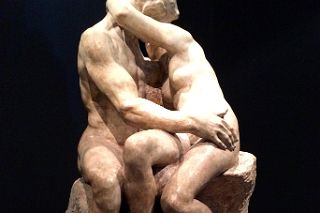 08 Plaster Cast Of The Kiss Le Baiser Sculpture By Auguste Rodin 1889 National Museum of Fine Arts MNBA Buenos Aires.jpg